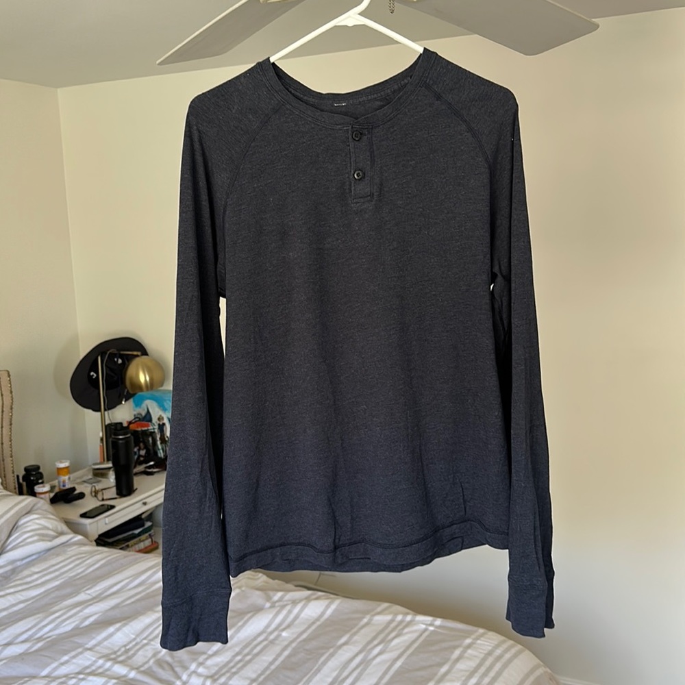 Lululemon Henley size large